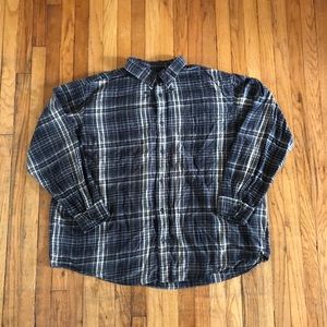 🔥St. John’s Bay - Flannel Button Down